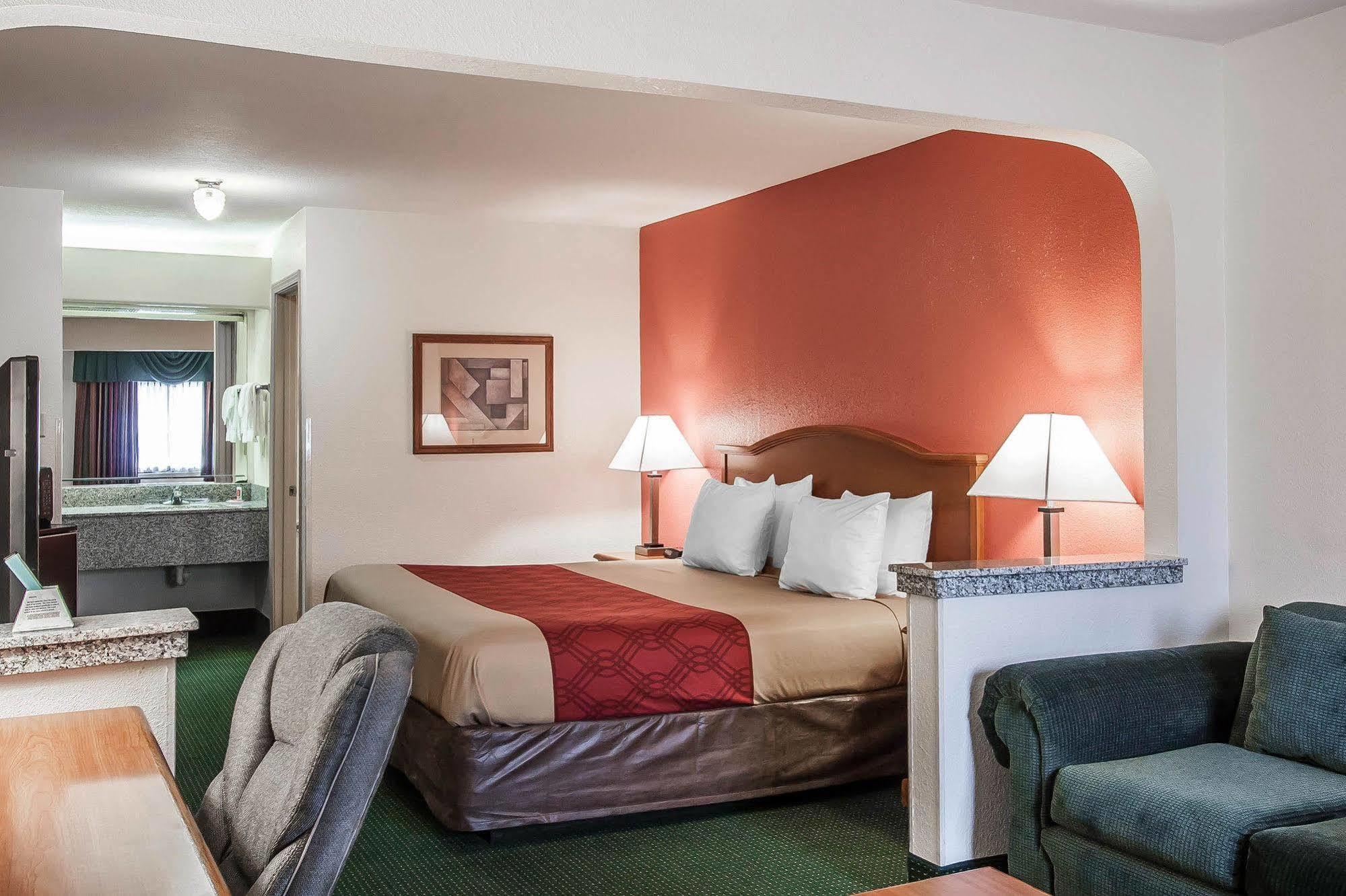 Econo Lodge Inn & Suites Memphis Eksteriør bilde